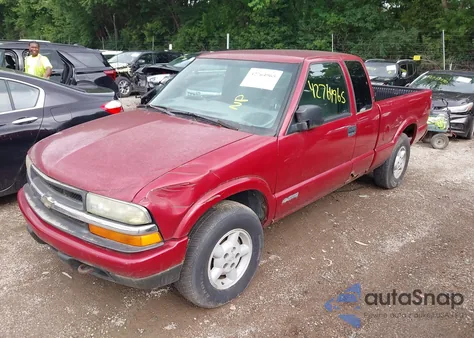 2002 Chevrolet S-10 Ls z USA, uszkodzony, nr VIN 1GCDT19W428230487
